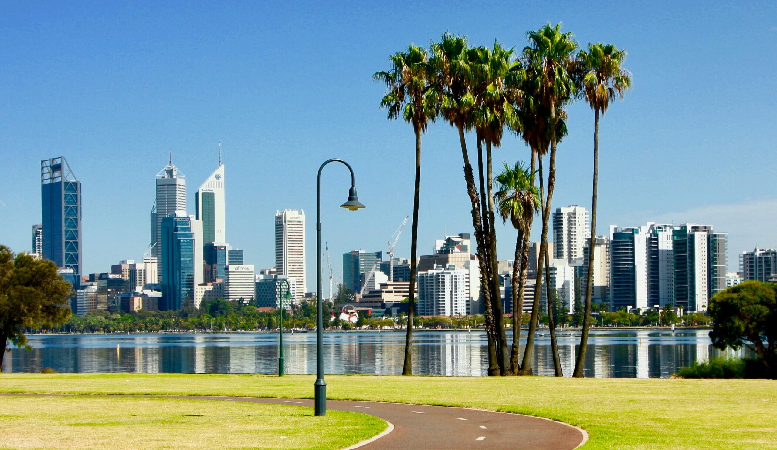 Legal career opportunities in Perth: Western Australia’s booming sectors